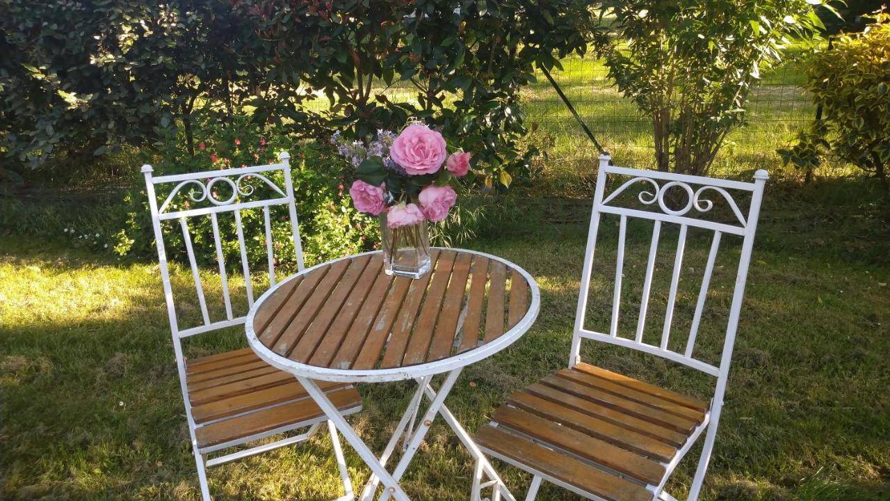 Le Clos Du Cedre Launac Kültér fotó